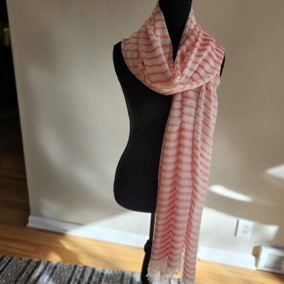 Striped Pink and White Scarf - Picture 1 of 4